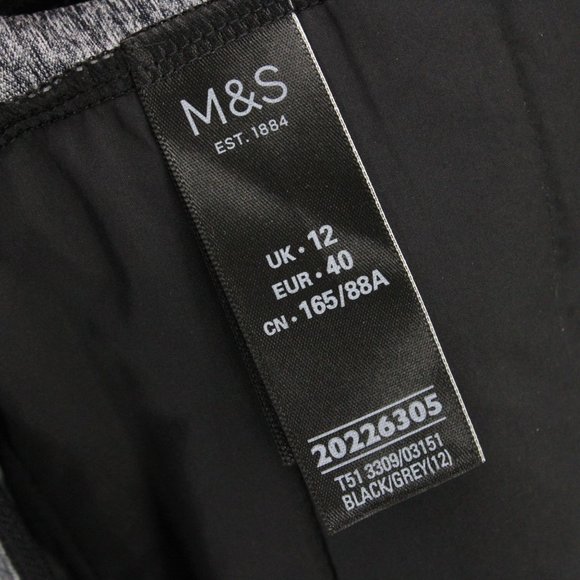 M&S Collection Quilted Vest Womens Black / Gray Full Zip Sportswear Medium M - Picture 10 of 10